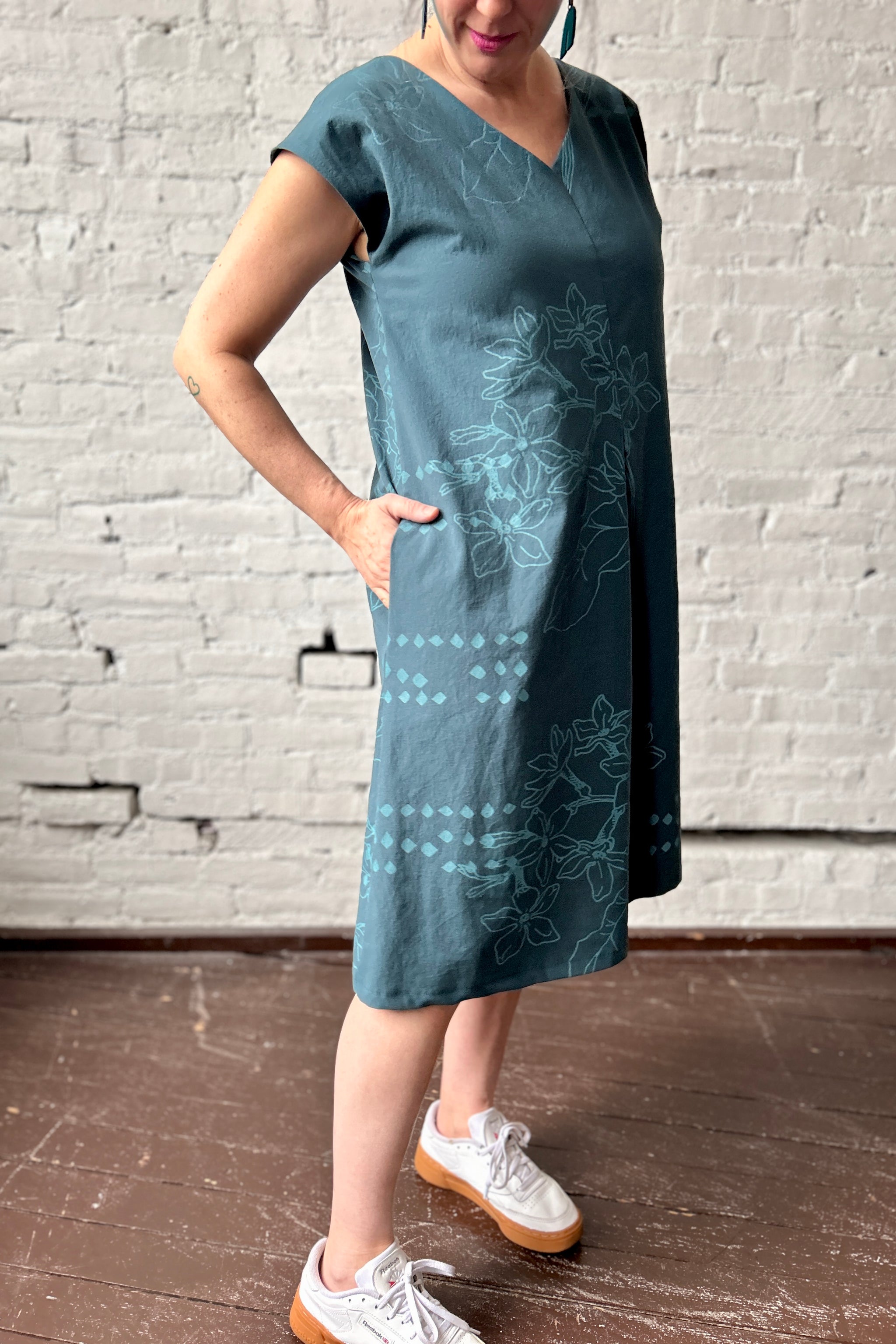 Shelter Dress - Teal Blossoms with Apple Seeds
